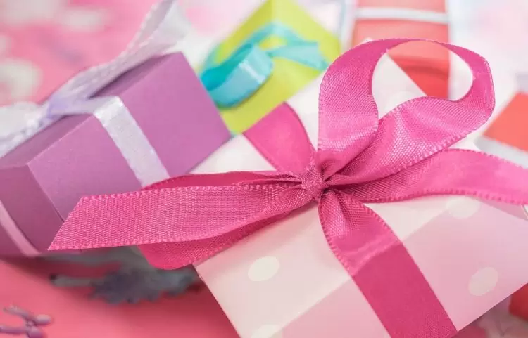 Mitä jos teet yhden tarjouksen sijasta kolme? Myy palvelut pakettihintaan.